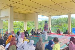 Kelompok Mekaar di Barumun Tengah terima pelatihan "Mba Maya"