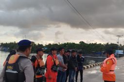Tim SAR evakuasi enam penumpang kapal kecelakaan di Wakatobi
