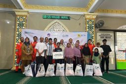 PLN Banten perkuat layanan sosial di ujung selatan Jawa