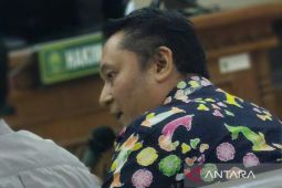 Pejabat Pemkot Semarang mengakui sobek kertas catatan saat digeledah KPK
