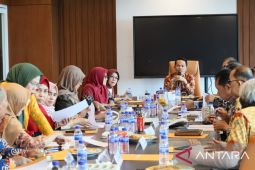 Pejabat UNJA teken kontrak perjanjian kinerja 2025