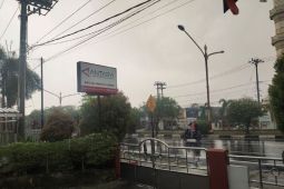 BMKG ingatkan warga waspadai potensi hujan disertai angin di Kalimantan Tengah