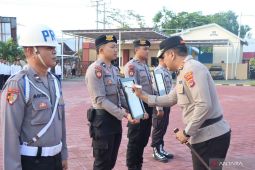 Terlibat narkoba, Dua anggota Polres Sumbawa dipecat