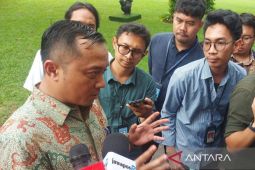 Pemerintah Indonesia terus monitor untuk memastikan kondisi WNI di Iran aman