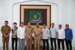 Bupati Langkat Syah Afandin sambut hangat rencana investasi Le Minerale