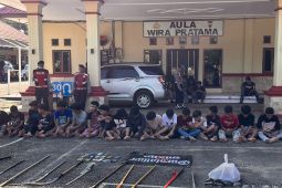 Polisi amankan puluhan pemuda terlibat tawuran pakai senjata tajam