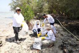 Pertamina angkut sampah dan tanam terumbu karang di Kepulauan Seribu jaga ekosistem