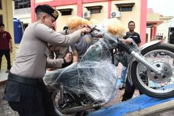 Oknum TNI AL tertangkap dalam penggerebekan penyelundupan motor dari Thailand di Aceh Timur