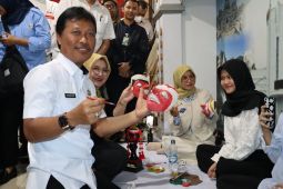Pemkot Cirebon mendorong UMKM naik kelas lewat pameran produk lokal