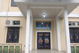 Bupati OKU Teddy Meilwansyah diperiksa KPK sebagai saksi kasus suap Dinas PUPR