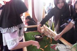 Diskanak Kabupaten Bogor hadirkan Mini Zoo Edukatif meriahkan HJB ke-543