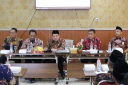 BPN Jatim tinjau percepatan sertifikasi tanah wakaf di Tulungagung