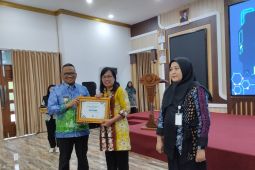 Bupati Tabalong Kalsel ingatkan SKPD percepat serap anggaran