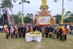 Tari Lenggang Kali Brantas warnai upacara HUT ke-107 Kota Mojokerto