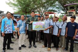 Lampung Selatan serahkan bantuan alat pertanian dorong produksi pangan