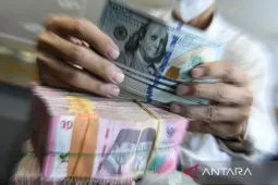 Rupiah hari ini Senin pagi melemah jadi Rp16.222 per dolar AS