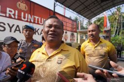 Jejak pembunuh warga Australia berawal dari barcode palu