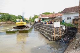 Pemprov Jatim perbaiki infrastruktur tiga sungai di Probolinggo