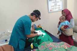 PLN UP3 Metro melalui YBM gelar khitanan massal