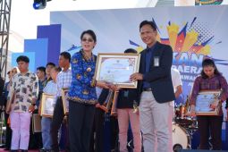 PLN Singkawang Raih Penghargaan Terbaik I di Pekan Pajak Daerah 2025 Wujud Komitmen Listrik untuk Rakyat