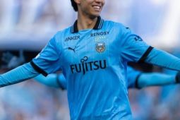 Tottenham dikabarkan bakal datangkan bek Timnas Jepang, Kota Takai