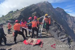 Cuaca menjadi kendala evakuasi wisatawan Brazil di Rinjani