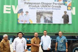 UMKM Gresik ekspor perdana pakan ternak ke Malaysia sebanyak 10 ton