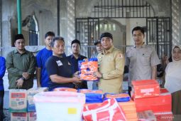 Pemkab Nagan Raya salurkan bantuan untuk korban kebakaran