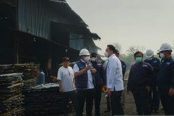 KLH kembali segel tiga perusahaan baja di Serang