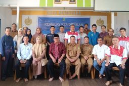 Pemdes Sendoyan, Kabupaten Sambas canangkan gerakan sekolah dan kuliah