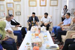 Mualem usul pembangunan terowongan Geurutee ke Menteri PU