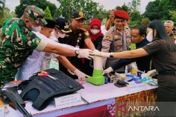 Kejari Pulang Pisau musnahkan barang bukti 25 perkara