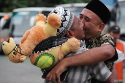 Jamaah haji kloter 44 telah tiba di Surabaya