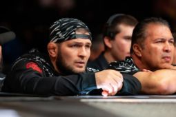 Khabib Nurmagomedov sebut Jon Jones petarung terbaik UFC
