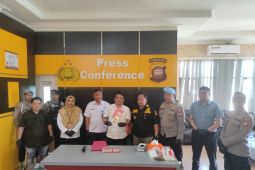 Polres Singkawang memusnahkan narkotika jenis juice