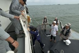 Bakamla jemput 3 ABK kapal Pulau Buru setelah dibebaskan Malaysia