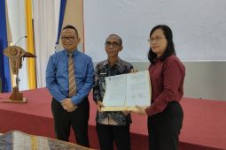 Kades/lurah di Tabalong tandatangani komitmen pengelolaan informasi kependudukan