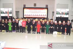 Kehadiran 11 Guru Besar merupakan anugerah luar biasa untuk UNG