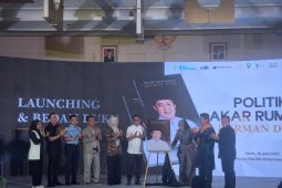 Gubernur Sumsel ungkap pengalaman pribadi dalam "Buku Politik Akar Rumput Herman Deru"