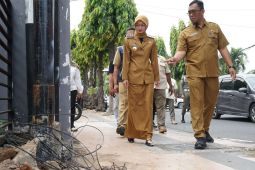 Pemkot Kediri tertibkan kabel telekomunikasi semrawut