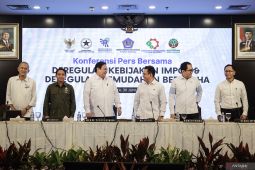 Membuka kran impor dengan tetap jaga daya saing industri nasional