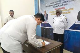 Wagub Papua Selatan instruksikan pembinaan TI  untuk anak-anak Papua