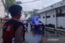 KPK geledah Kantor Dinas PUPR  Sumut sekitar 6 jam