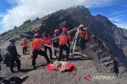 Gubernur NTB minta tata kelola Rinjani dibenahi, Wisatawan harus aman dan nyaman