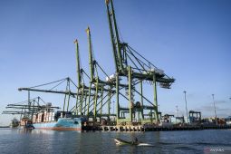 Menjaga penerimaan negara di tengah babak baru kebijakan tarif Trump