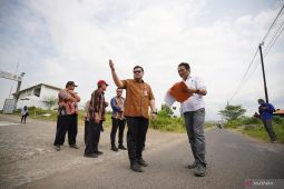 Pemkab Kediri anggarkan Rp10 miliar selesaikan zona A stadion