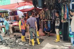 Pemkot Palembang perbaiki jalan  dan drainase Pasar 16 Ilir