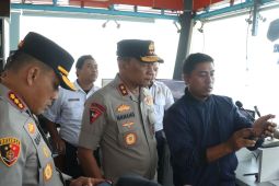 Kapolda Jatim tinjau langsung proses pencarian korban kapal tenggelam