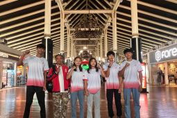 Pemanjat tebing muda uji coba di Malaysia