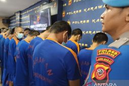 Polres Karawang tangkap 37 tersangka pada pengungkapan kasus narkoba